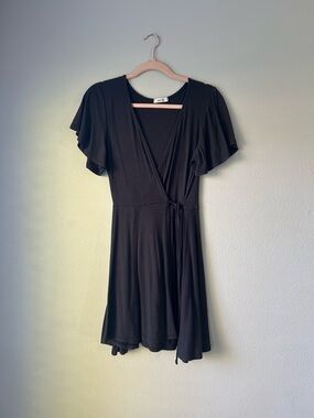 Mod Ref Black Wrap Mini Dress